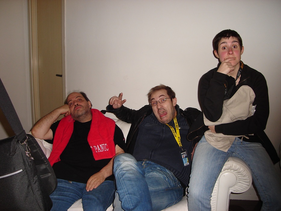 T'Hurm, Hoe e Nos